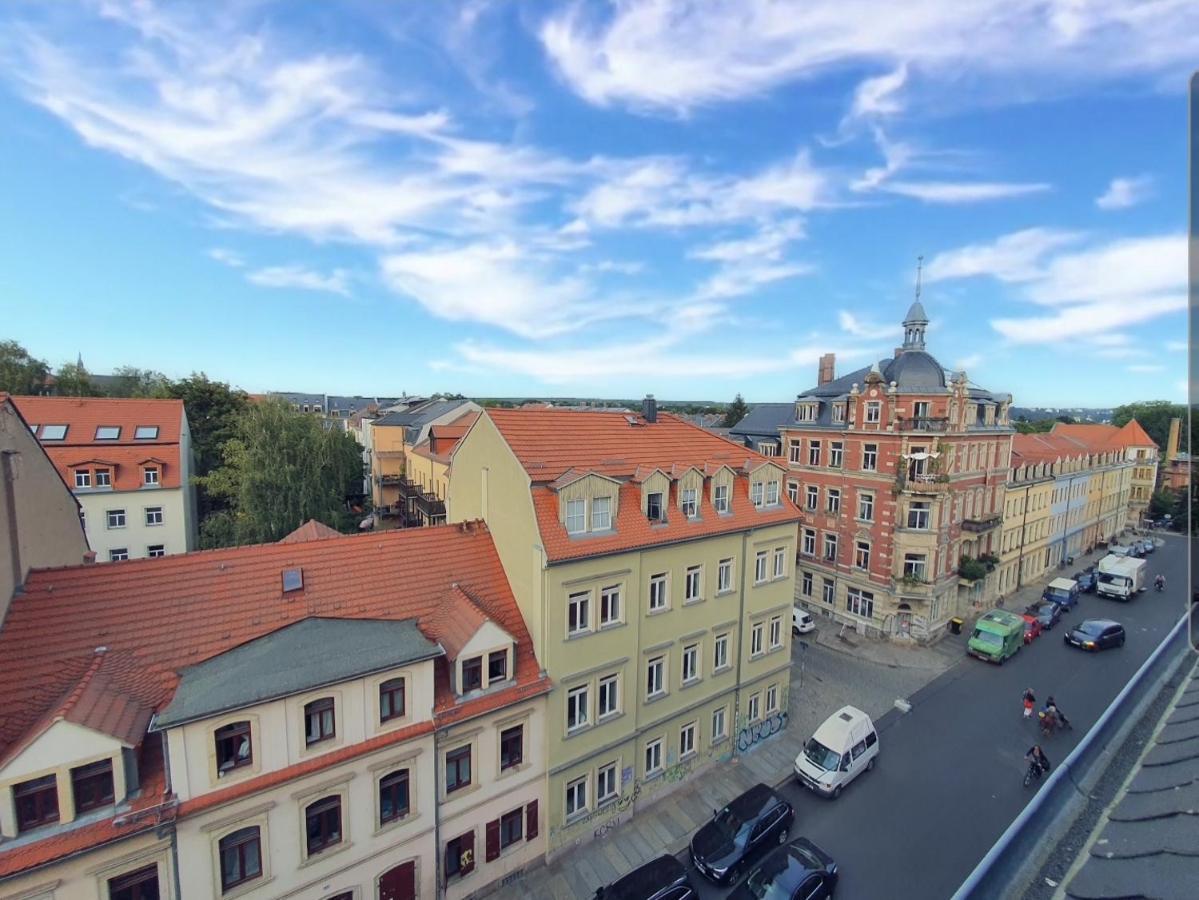Neustadt-Aussicht - Grosse Wohnung Mit Balkon Дрезден Екстер'єр фото