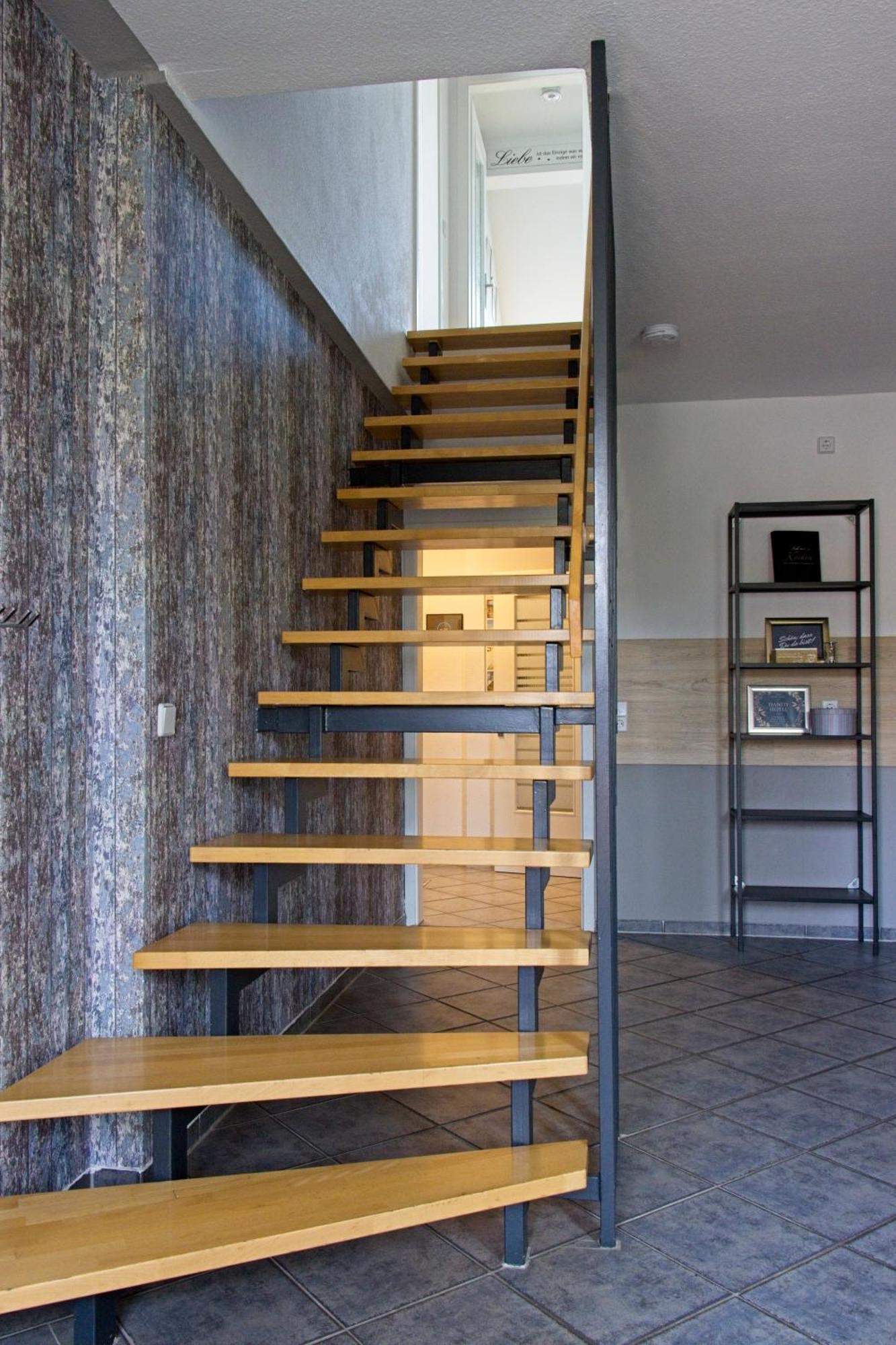 Neustadt-Aussicht - Grosse Wohnung Mit Balkon Дрезден Екстер'єр фото